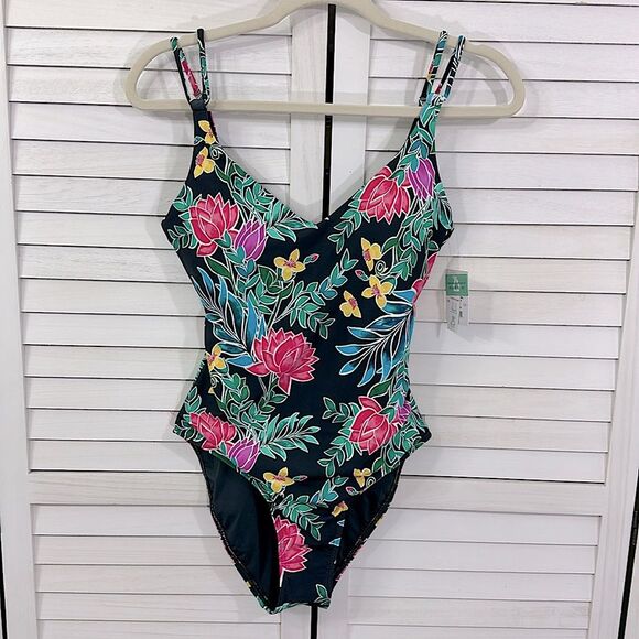 Sunsets Swimsuit Size Medium One Piece Veronica Twilight Blooms NWT - Picture 2 of 15